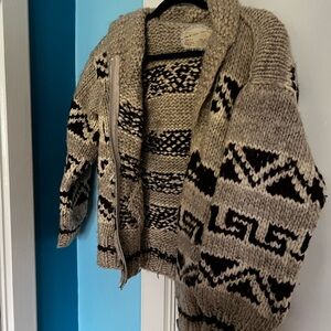 Native Cowichan Sweater Size M